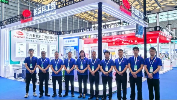 群英汇聚,共赴盛会,jnh官网工贸携品质设备亮相CPHI China 2025！